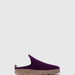Asportuguesas Mules Women DARK PURPLE ROUND TOE MULES COME 226H125