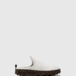 Asportuguesas Mules Women OFFWHITE ROUND TOE MULES COME 226H144