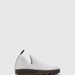 Asportuguesas Shoes Women OFFWHITE ROUND TOE SHOES CITY 226H91