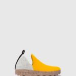 Asportuguesas Shoes Women WHITE YELLOW ROUND TOE SHOES CITY 226H53
