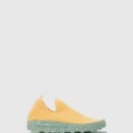 Asportuguesas Trainers Women R. YELLOW SLIP-ON TRAINERS CARE 226H14